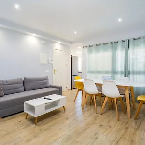 https://apartamento-welcs-en-el-puerto-de-roses.topcostabravahotels.com